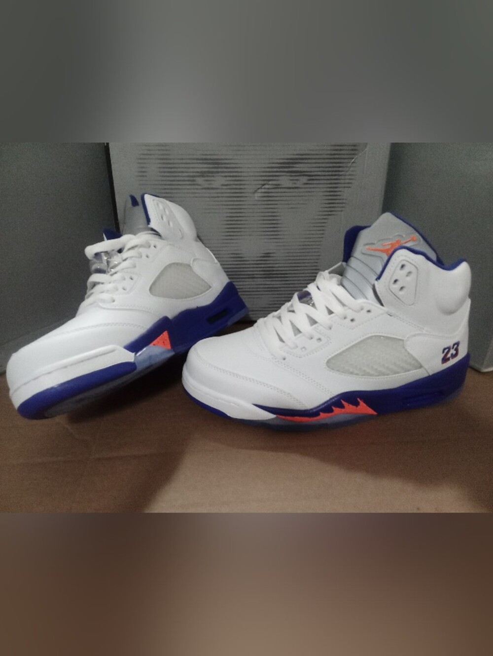 Original Retro 5 Brand Men's White Blue and Orange High-Top Sneakers